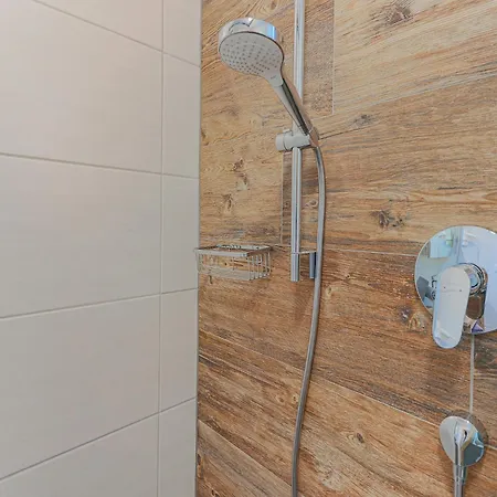 In Brixen Near Welt, Cleaning Included Apartman *