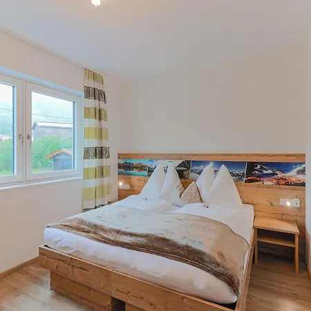 In Brixen Near Welt, Cleaning Included Apartment
